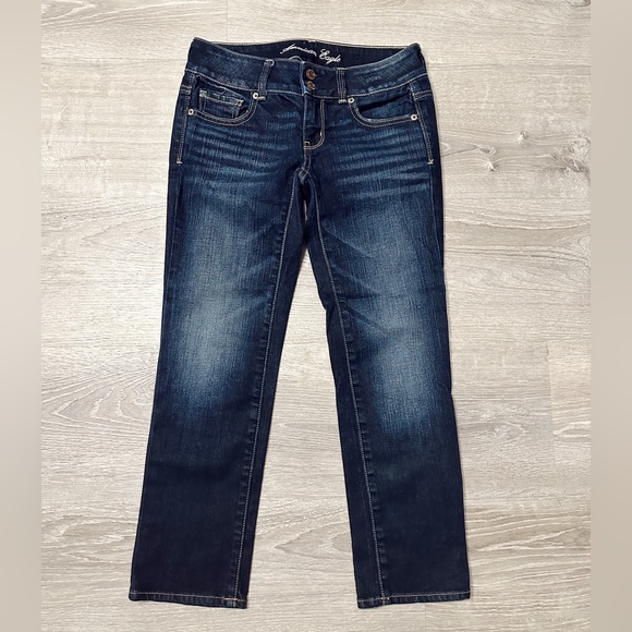 •AMERICAN EAGLE• ARTIST CROPPED JEANS - Picture 1 of 7